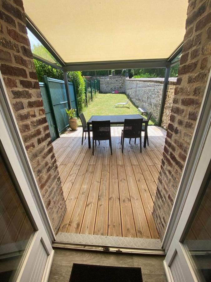 Neuville Secrete Holiday home